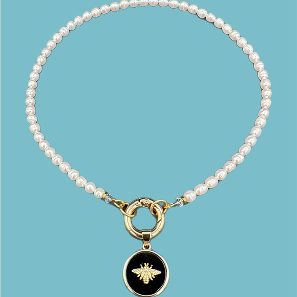 Bee Charm Pearl Necklace - Picture 2 of 8